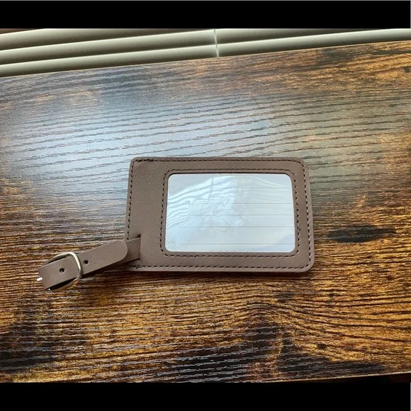 Brown Leather “Tybee 2021” Luggage Tag Tybee Beach Savannah Beach Savannah, GA - Picture 3 of 6